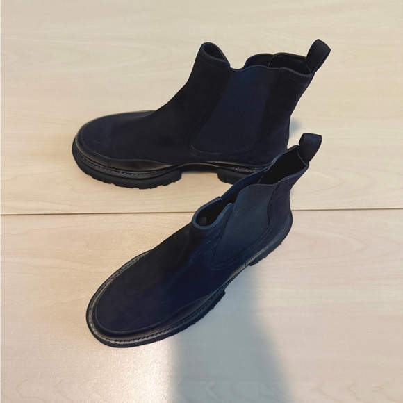 Seychelles black Savor the Moment  Chelsea boot sz 8. - Picture 2 of 6